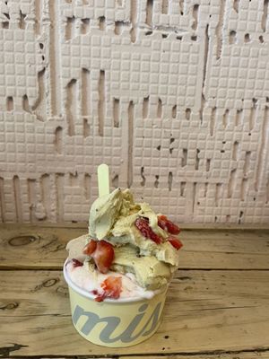 Mistura Ice Cream by null