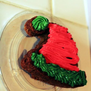 Sassy's Goodies - Christmas Pupcake - Pet Stores Near Me - Springfield, Missouri