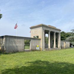 Agawam Park