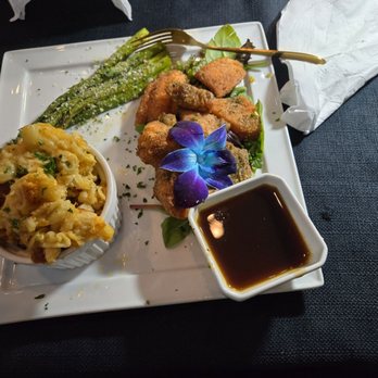 Modern 7 Bistro - Macaroni salmon bites. - Soul Food Near Me - Detroit, Michigan