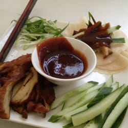 Loving Hut Mount Gravatt - Peking Luck (DIY)
