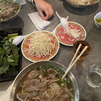 Sit lo Saigon - Vietnamese Near Me - Elk Grove, California
