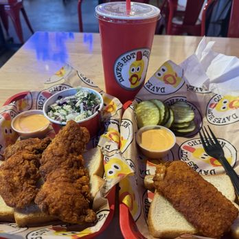 Dave's Hot Chicken - Halal Near Me - Visalia, California Dave's Hot Chicken - Halal Near Me - Visalia, California