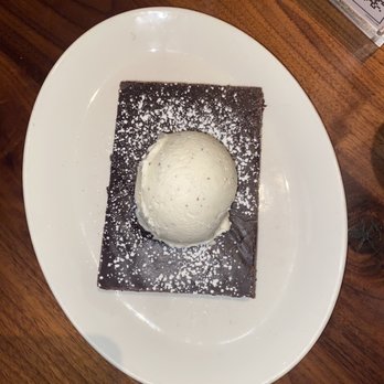 Hudson 29 Kitchen + Drink - Texas Sheet Cake - New American Near Me - Upper Arlington, Ohio Hudson 29 Kitchen + Drink - Texas Sheet Cake - New American Near Me - Upper Arlington, Ohio