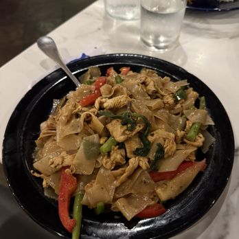 Khon Thai Kitchen By Seeda - Thai Near Me - Austin, Texas