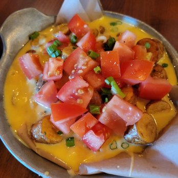 Biscuits and Bourbon - Nuggets with cheese sauce - New American Near Me - Henderson, Nevada Biscuits and Bourbon - Nuggets with cheese sauce - New American Near Me - Henderson, Nevada