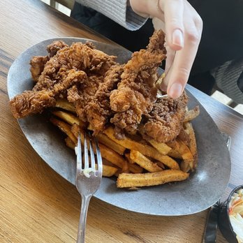 bisQit - Burgers Near Me - Pawleys Island, South Carolina
