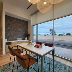 One Medical Primary Care Clinic - Queen Creek - Lobby/waiting area