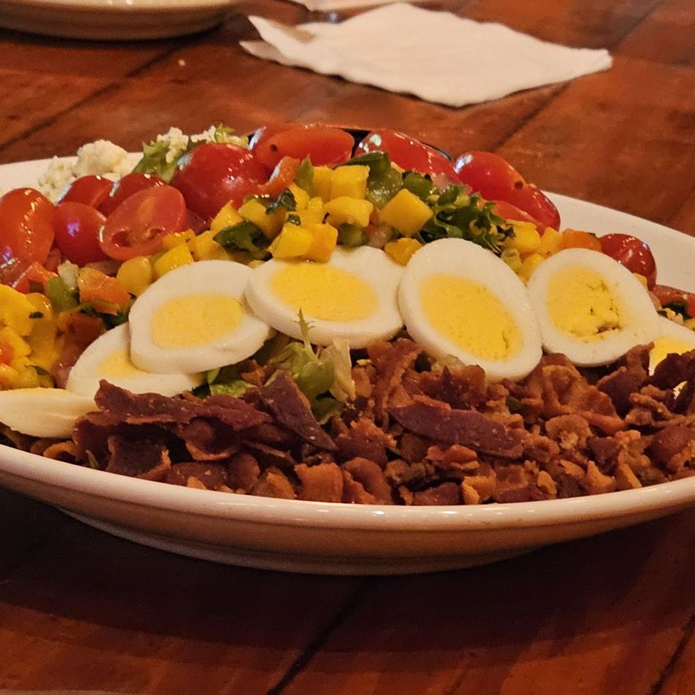 Flounder's Chowder House - Salad - Seafood Near Me - Gulf Breeze, Florida Flounder's Chowder House - Salad - Seafood Near Me - Gulf Breeze, Florida