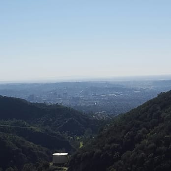 Stough Canyon Nature Center - Towards downtown LA - Hiking Near Me - Burbank, California Stough Canyon Nature Center - Towards downtown LA - Hiking Near Me - Burbank, California