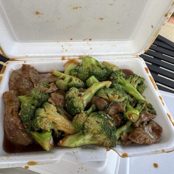Wings Chinese Restaurant & Take Out - Beef with broccoli - Chinese Near Me - Davie, Florida Wings Chinese Restaurant & Take Out - Beef with broccoli - Chinese Near Me - Davie, Florida