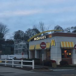 McDonald's - McDonald's of Hyde Park -- 1312 Hyde Park Avenue, Hyde Park Storefront