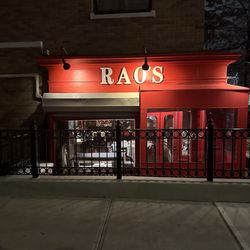 Rao's - The outside