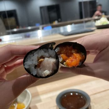 Handies Douzo - Hamachi and salmon - Sushi Bars Near Me - Houston, Texas