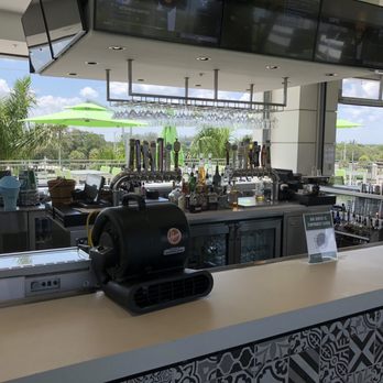 Drive Shack - Full bar - Golf Near Me - West Palm Beach, Florida