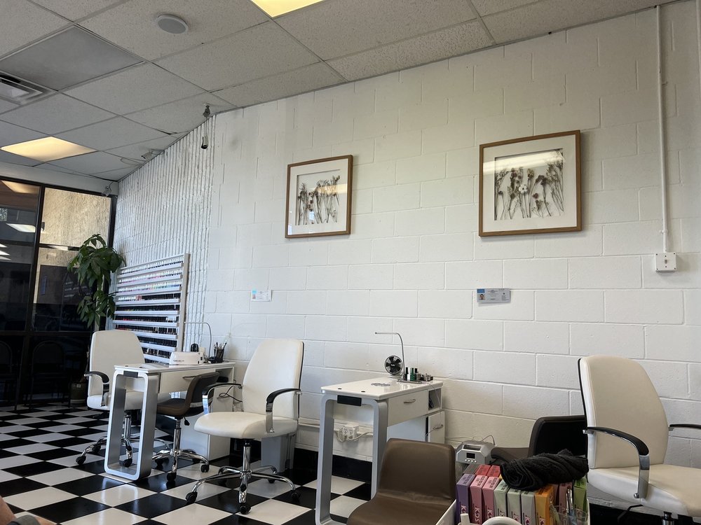 TIP TOE NAILS Updated September 2024 13 Photos & 10 Reviews 3330