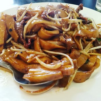 A+ Hong Kong Kitchen - Beef chow fun - Cantonese Near Me - Seattle, Washington A+ Hong Kong Kitchen - Beef chow fun - Cantonese Near Me - Seattle, Washington