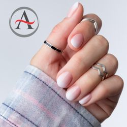 Need a day off for yourself?
We offer your nails in all shapes, sizes, and colors. Our nail salon is modern and exclusive! You can get