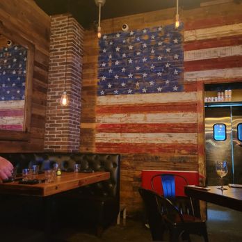 Park Tavern - Inside - New American Near Me - Delray Beach, Florida Park Tavern - Inside - New American Near Me - Delray Beach, Florida