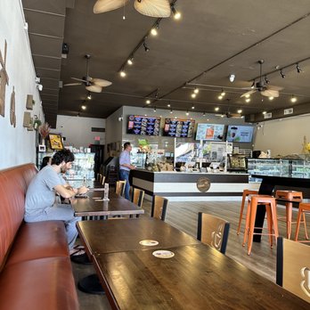 Paris Banh Mi Cafe Bakery - Bakeries Near Me - Orlando, Florida Paris Banh Mi Cafe Bakery - Bakeries Near Me - Orlando, Florida