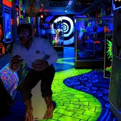 Maharaja's Gifts - Our internationally known 3D Blacklight poster room.