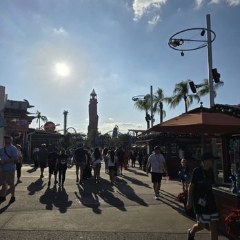 Universal CityWalk - close to IoA - Restaurants Near Me - Orlando, Florida Universal CityWalk - close to IoA - Restaurants Near Me - Orlando, Florida