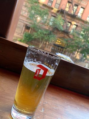 Photo of Dive 75 - New York, NY, US. Cream ale