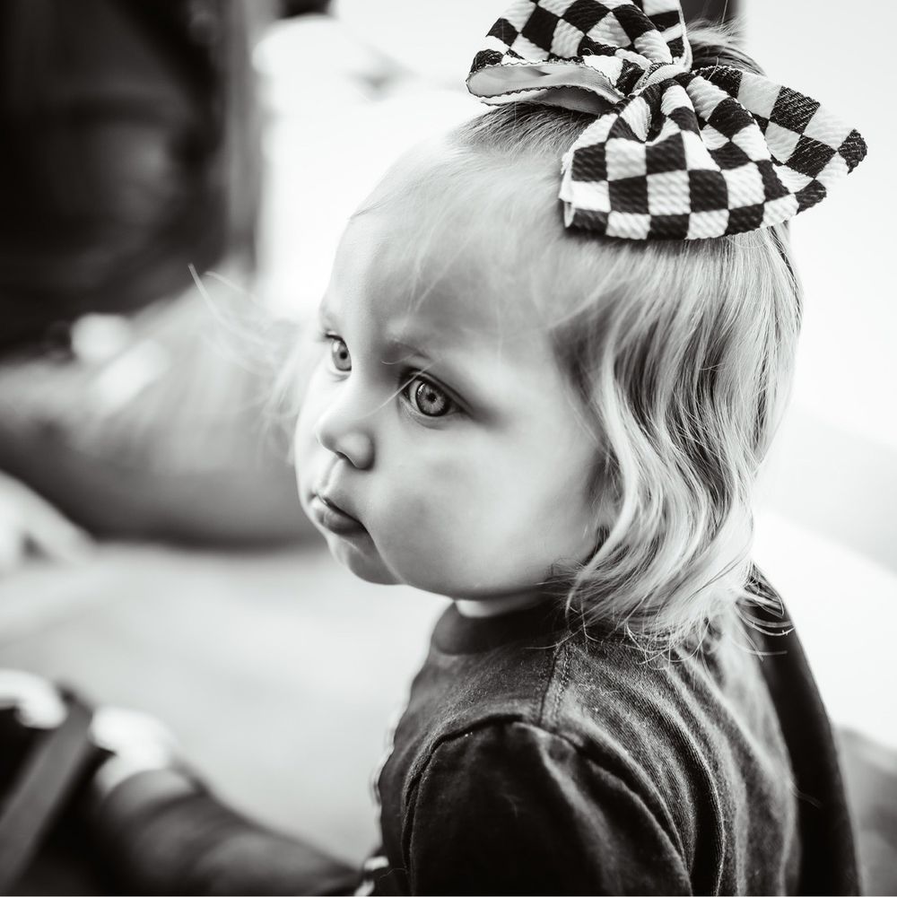 Mary Jane Cole Photography - Session Photography Near Me