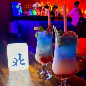 ON/OFF - Asian Fusion Near Me - Toronto, Ontario