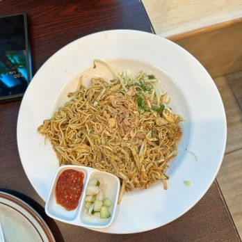 Awang Kitchen - Mie Goreng Tek-Tek / Tek-Tek Fried Noodle - Indonesian Near Me - Elmhurst, New York