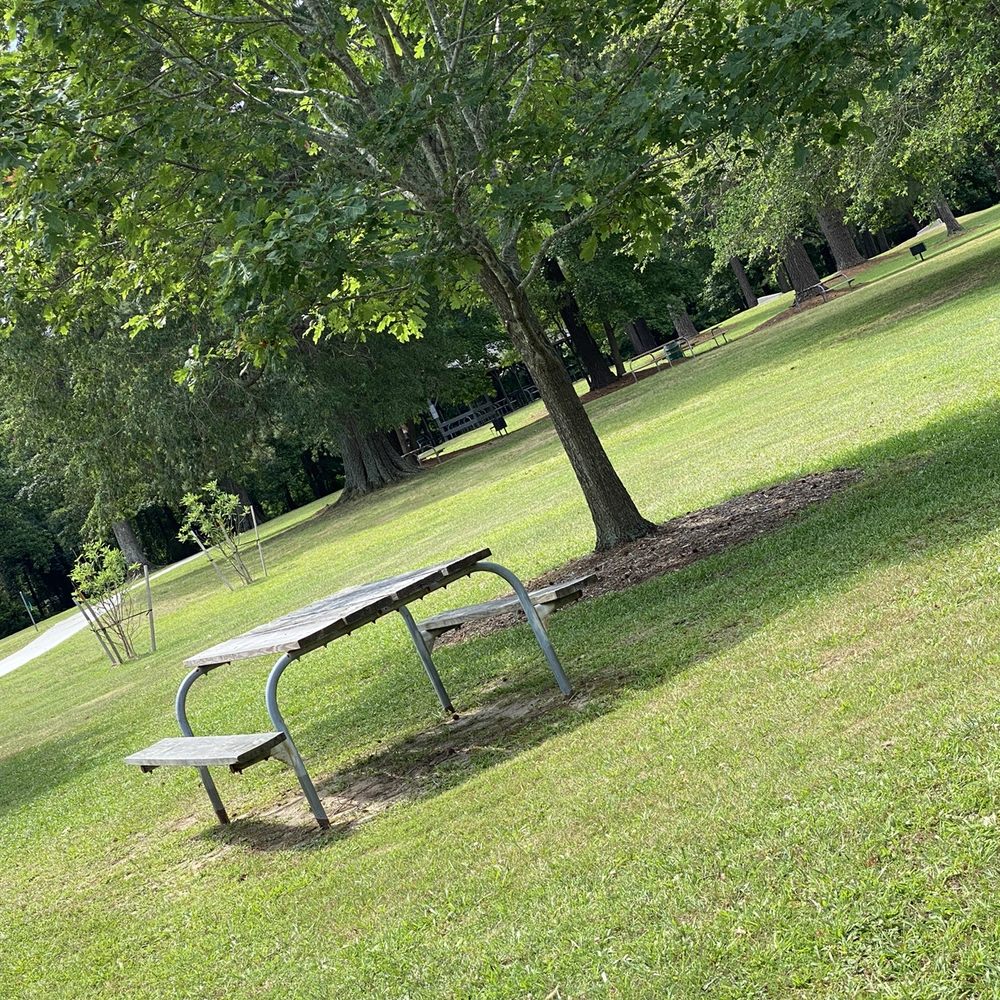 Munden Point Park - Picnic Area - Parks Near Me - Virginia Beach, Virginia Munden Point Park - Picnic Area - Parks Near Me - Virginia Beach, Virginia