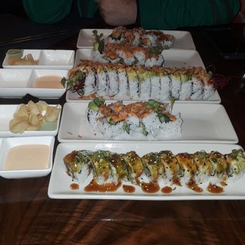Aonami - Happy hour at aonamis great prices and delicious food couldn't ask for more - Sushi Bars Near Me - Chico, California