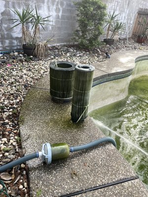 Filter Cleaning - At Flawless Pool Service, we provide a wide range of expertise and integrity in our job. No service dates will be missed, and we go above and beyond your expectations. Filter Cleaning - At Flawless Pool Service, we provide a wide range of expertise and integrity in our job. No service dates will be missed, and we go above and beyond your expectations.