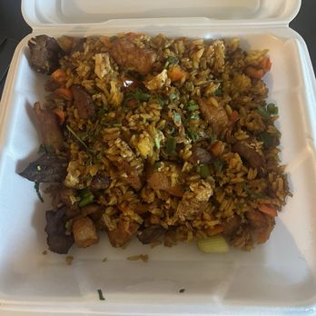 La Granja - Stir fry chicken and steak combo - Peruvian Near Me - Miami, Florida