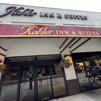 Kahler Inn & Suites - The outside - Hotels Near Me - Rochester, Minnesota Kahler Inn & Suites - The outside - Hotels Near Me - Rochester, Minnesota