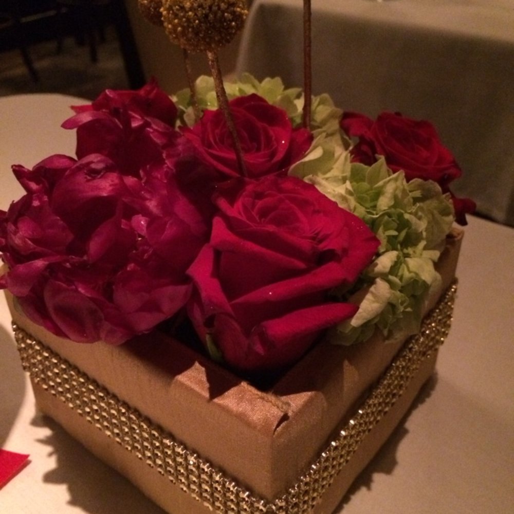 Nico's - Pretty centerpieces - New American Near Me - Long Beach, California Nico's - Pretty centerpieces - New American Near Me - Long Beach, California