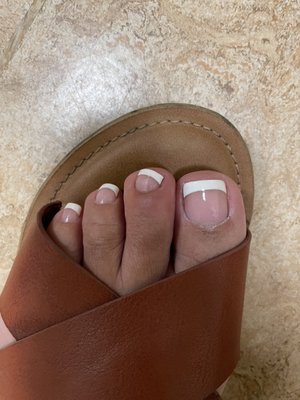 LV Nails & Spa