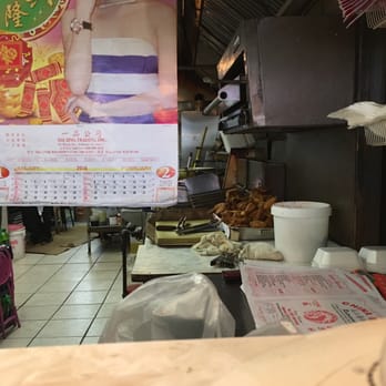 China Wok - Piled high chicken wings, more at the fryer ( totally in the danger zone IMHO) - Chinese Near Me - North Bergen, New Jersey China Wok - Piled high chicken wings, more at the fryer ( totally in the danger zone IMHO) - Chinese Near Me - North Bergen, New Jersey