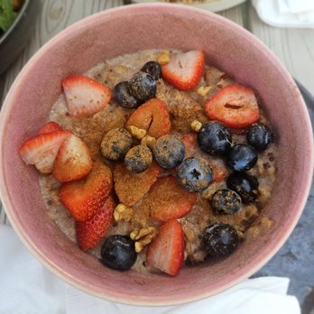 Parakeet Cafe - Little Italy - Healthy Breakfast Bowl - Breakfast & Brunch Near Me - San Diego, California