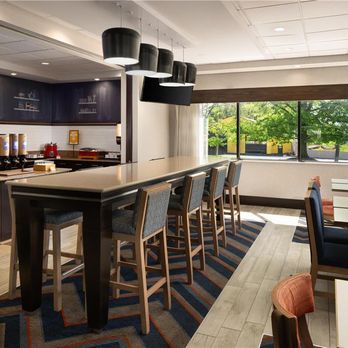 Hampton Inn Chambersburg - Breakfast Area - Hotels Near Me - Chambersburg, Pennsylvania Hampton Inn Chambersburg - Breakfast Area - Hotels Near Me - Chambersburg, Pennsylvania