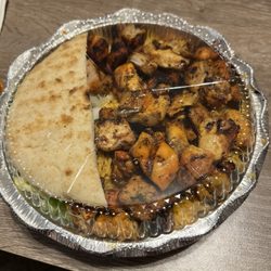 Halal Bites - Chicken Tikka on Rice