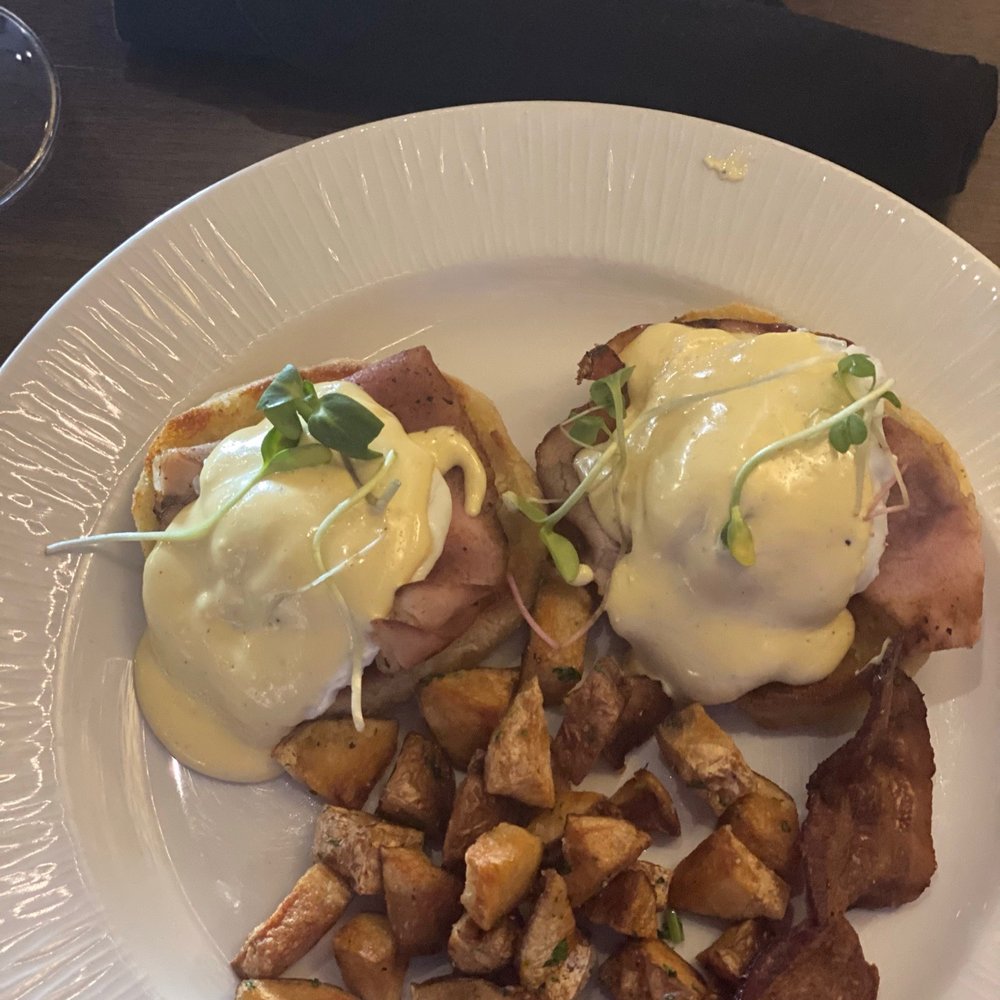 Richard's - Eggs Benedict with 1 piece of bacon. - Italian Near Me - Boise, Idaho Richard's - Eggs Benedict with 1 piece of bacon. - Italian Near Me - Boise, Idaho