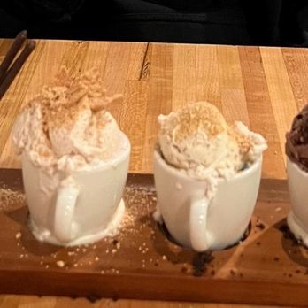 Black Rock Dessert - Ice Cream 4x Sample - Desserts Near Me - Reno, Nevada