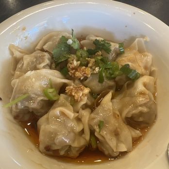 Dumpling Yo! - Wonton in Chili Oil - Dim Sum Near Me - Sacramento, California Dumpling Yo! - Wonton in Chili Oil - Dim Sum Near Me - Sacramento, California