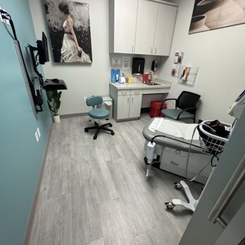 Cedar Park OB/GYN Associates - Obstetricians & Gynecologists Near Me - Cedar Park, Texas