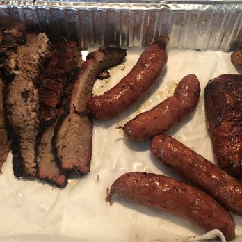 Killen's Barbecue - Brisket (2.5 lbs), Homemade Pork & Beef Sausage (1 lb) & half Chicken - Barbeque Near Me - Pearland, Texas Killen's Barbecue - Brisket (2.5 lbs), Homemade Pork & Beef Sausage (1 lb) & half Chicken - Barbeque Near Me - Pearland, Texas
