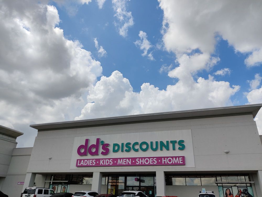 DD’S DISCOUNTS Updated August 2024 29 Photos 10862 Beechnut St, Houston, Texas Discount