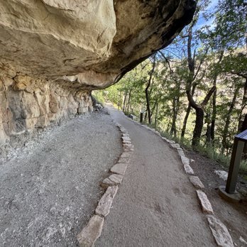 Walnut Canyon National Monument - Landmarks & Historical Buildings Near Me - Flagstaff, Arizona Walnut Canyon National Monument - Landmarks & Historical Buildings Near Me - Flagstaff, Arizona
