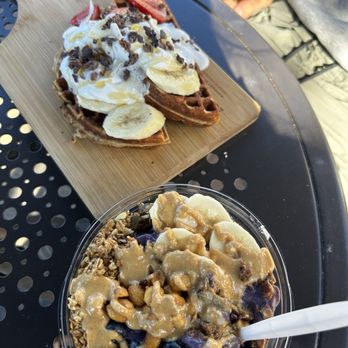 Toastique - PB + B acai bowl and Protein Waffle - Breakfast & Brunch Near Me - Westlake Village, California Toastique - PB + B acai bowl and Protein Waffle - Breakfast & Brunch Near Me - Westlake Village, California