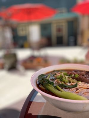 Chong Qing Noodles House by null